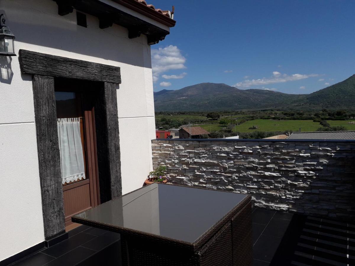 Via Caparra Superior Guest House Oliva de Plasencia Ngoại thất bức ảnh