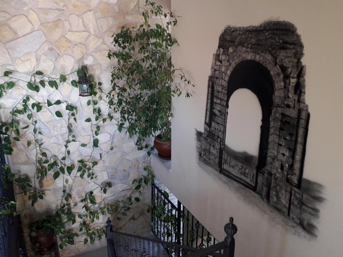 Via Caparra Superior Guest House Oliva de Plasencia Ngoại thất bức ảnh