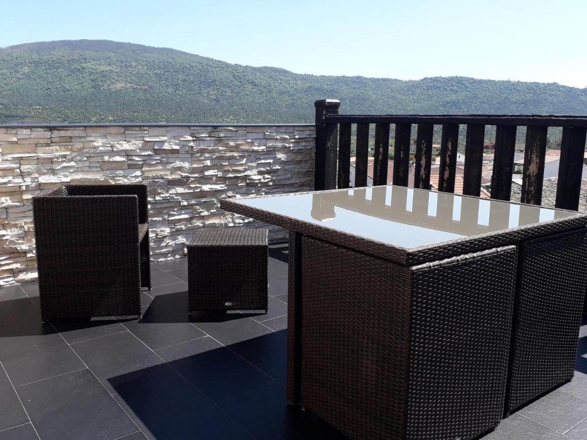 Via Caparra Superior Guest House Oliva de Plasencia Ngoại thất bức ảnh