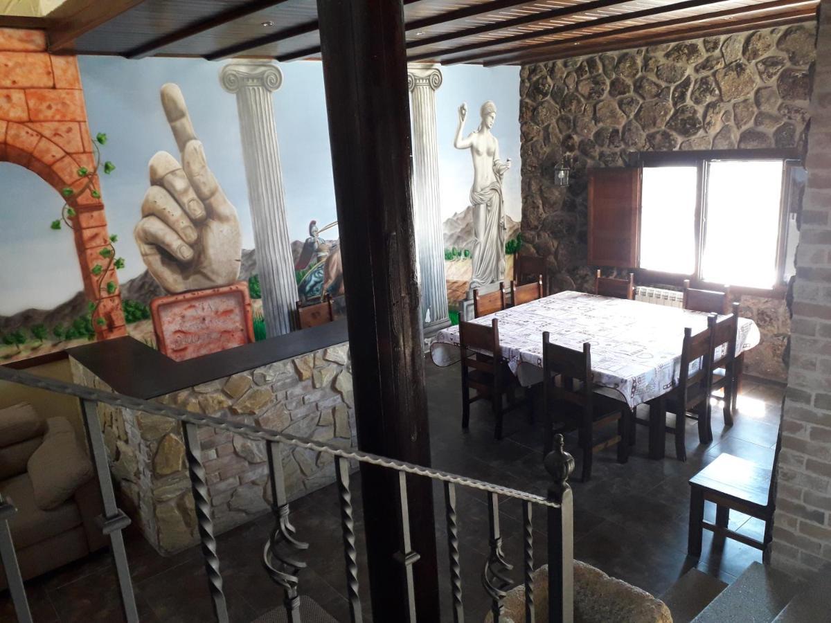 Via Caparra Superior Guest House Oliva de Plasencia Ngoại thất bức ảnh
